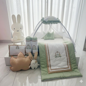 carrousel frame embroidery