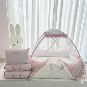 medina floral embroidery